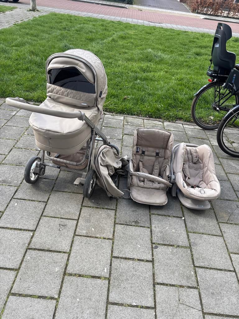 Bebecar Combiwagen met Reiswieg en Autostoeltje, Kinderen en Baby's, Kinderwagens en Combinaties, Gebruikt, Combiwagen, Met autostoeltje