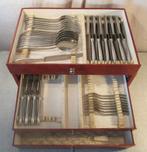 Mooie Goed gevulde Bestekkoffer, Huis en Inrichting, Keuken | Bestek, Ophalen of Verzenden, Zo goed als nieuw, Rvs of Chroom, Bestekset