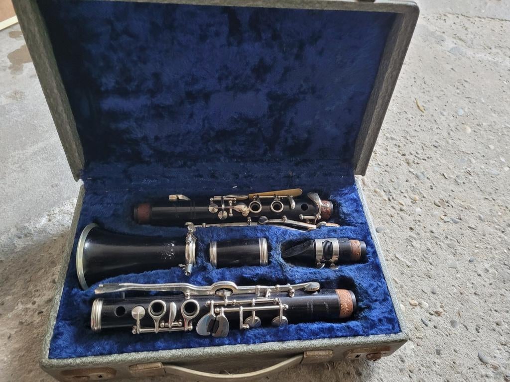 Klarinet vintage, Muziek en Instrumenten, Ophalen, Hout, Met koffer