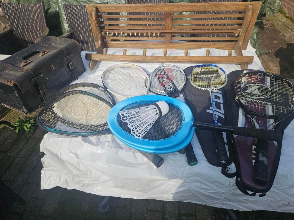 Partij spullen voor koningsdag., Ophalen