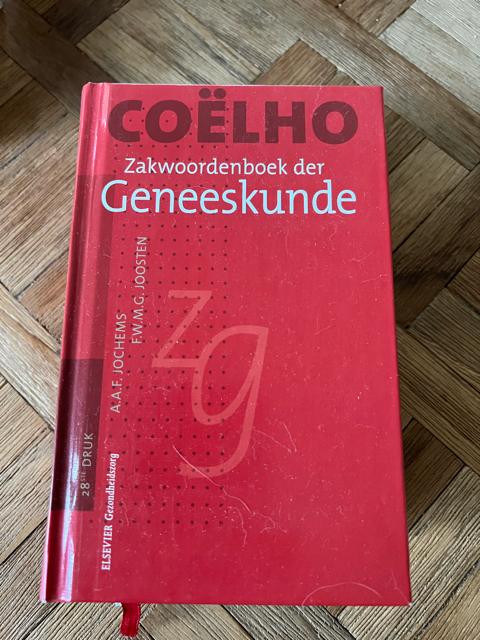 zakwoordenboek der geneeskunde coelho, Boeken, Studieboeken en Cursussen, Diverse auteurs, Ophalen of Verzenden, Beta, WO