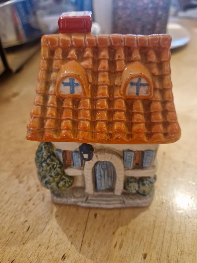 Klein vintage huisje als spaarpotje, Ophalen of Verzenden