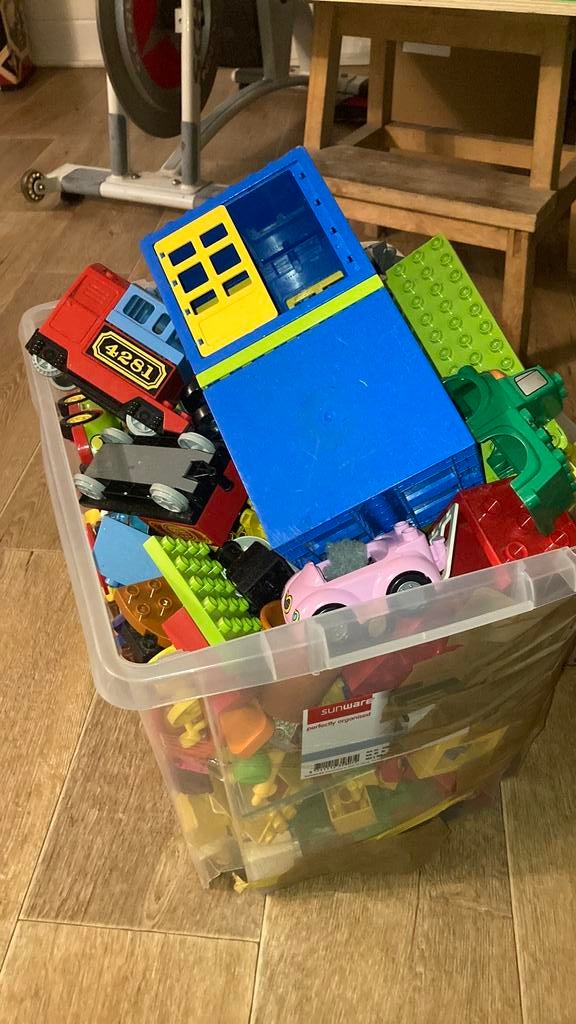 Grote duplo bak, Kinderen en Baby's, Speelgoed | Bouwstenen, Ophalen, Zo goed als nieuw