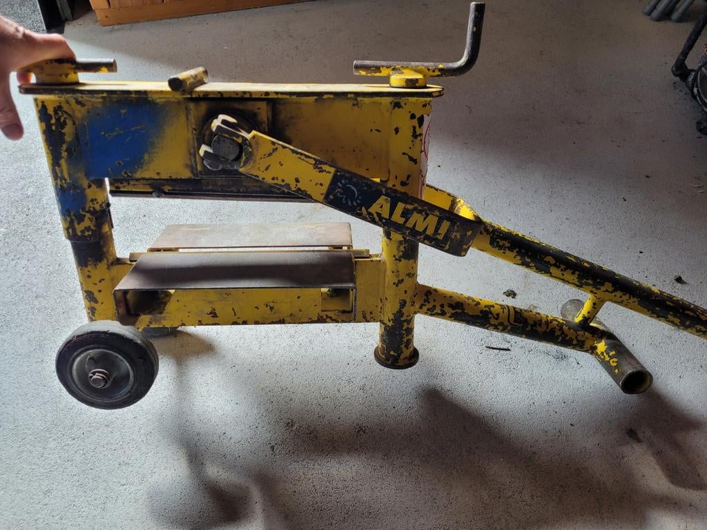 Steenknipper Almi, Ophalen of Verzenden