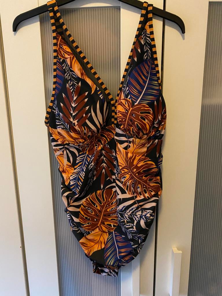 Nieuw badpak, maat Xl, Kleding | Dames, Badmode en Zwemkleding, Ophalen of Verzenden, Nieuw, Zwart, Badpak