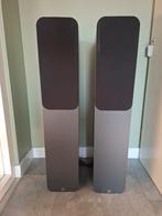 Q Acoustics 3050 luidsprekers - Walnoot hout, Zo goed als nieuw, 120 watt of meer, Front, Rear of Stereo speakers, Ophalen