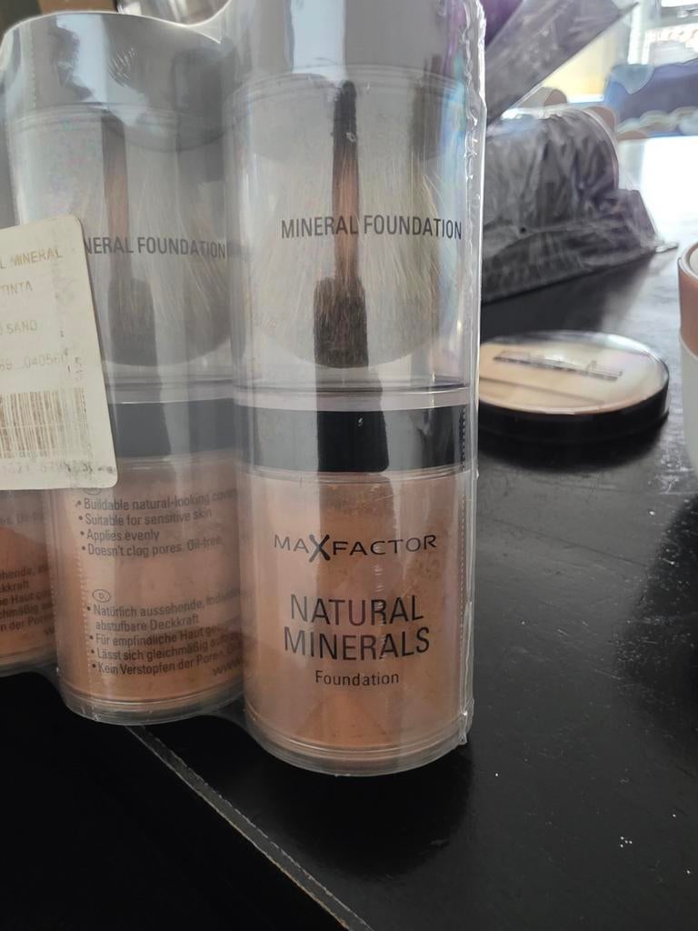 Max factor foundation, Ophalen of Verzenden, Beige, Gehele gezicht