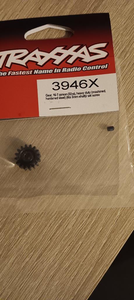 Te koop trxxs tandwiel 16 t, Ophalen of Verzenden, Nieuw, Overige schalen, Onderdeel