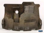 Beschermplaat bodem van een Volvo 4-Serie, Auto-onderdelen, Carrosserie en Plaatwerk, Gebruikt, -, -, Ophalen of Verzenden