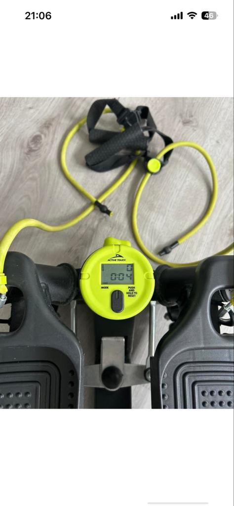 Stepmachine met elastieken, Sport en Fitness, Fitnessapparatuur, Gebruikt, Stepapparaat, Benen, Kunststof, Ophalen