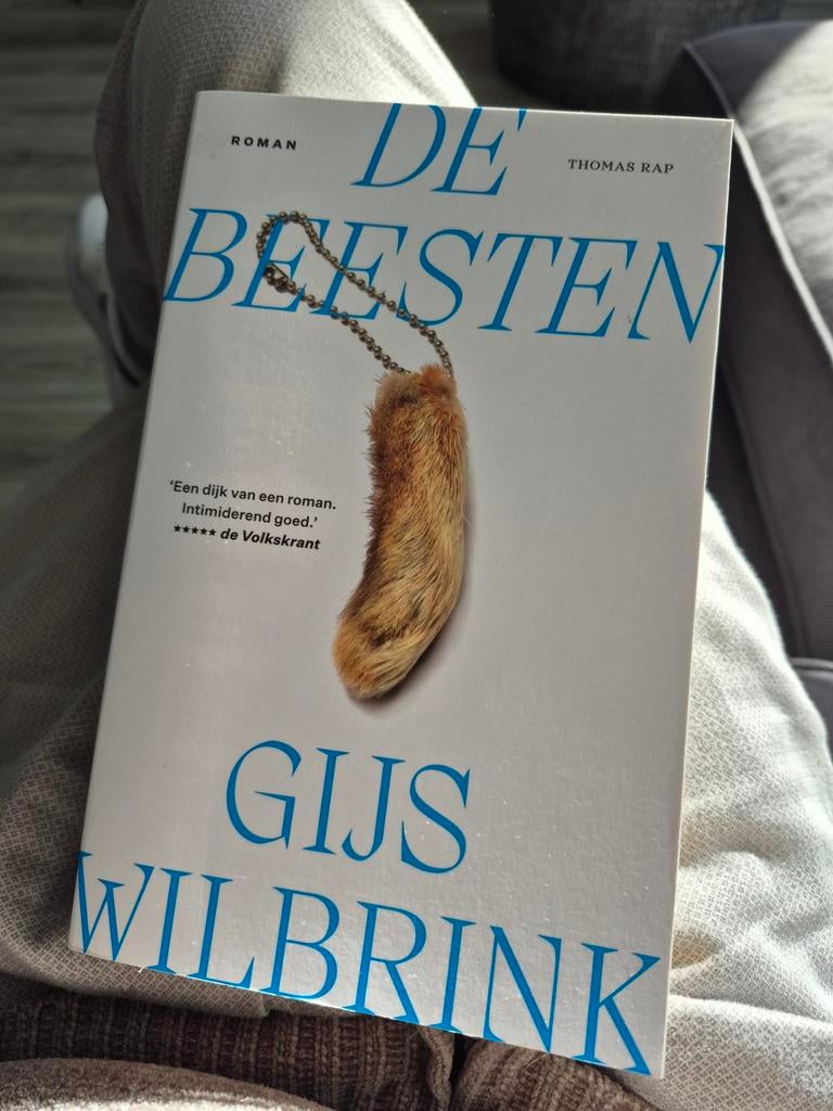 De Beesten - Gijs Wilbrink (Roman), Ophalen of Verzenden, Zo goed als nieuw, Gijs Wilbrink, Nederland