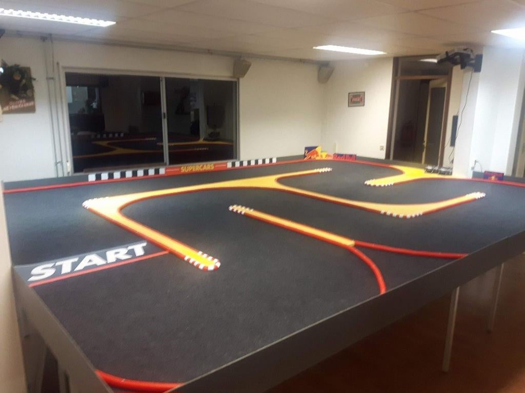 Mini Z baan voor 1/24 - 1/28 rc auto's, Ophalen, Gebruikt, Overige schalen