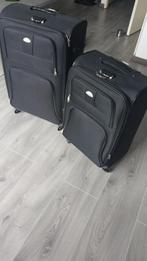 Twee koffers, Ophalen of Verzenden, Hard kunststof