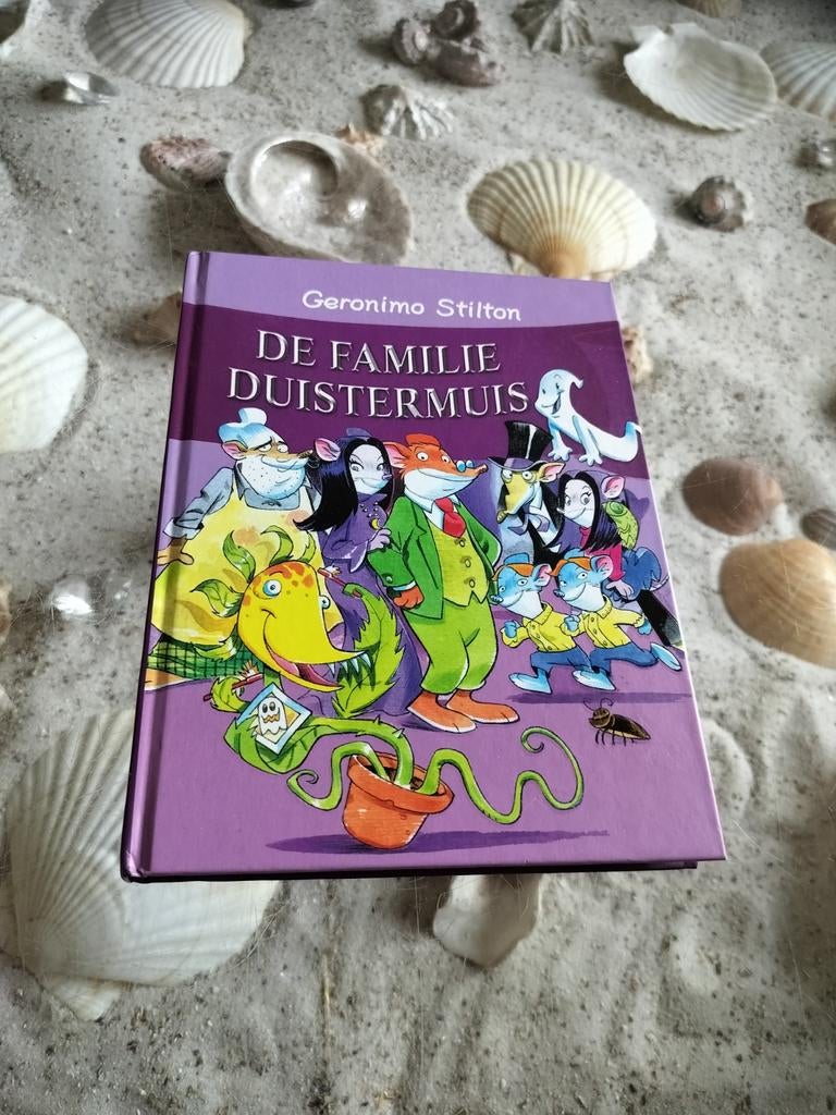 Geronimo Stilton - De familie Duistermuis, Boeken, Gelezen, Fictie algemeen, Geronimo Stilton, Ophalen of Verzenden