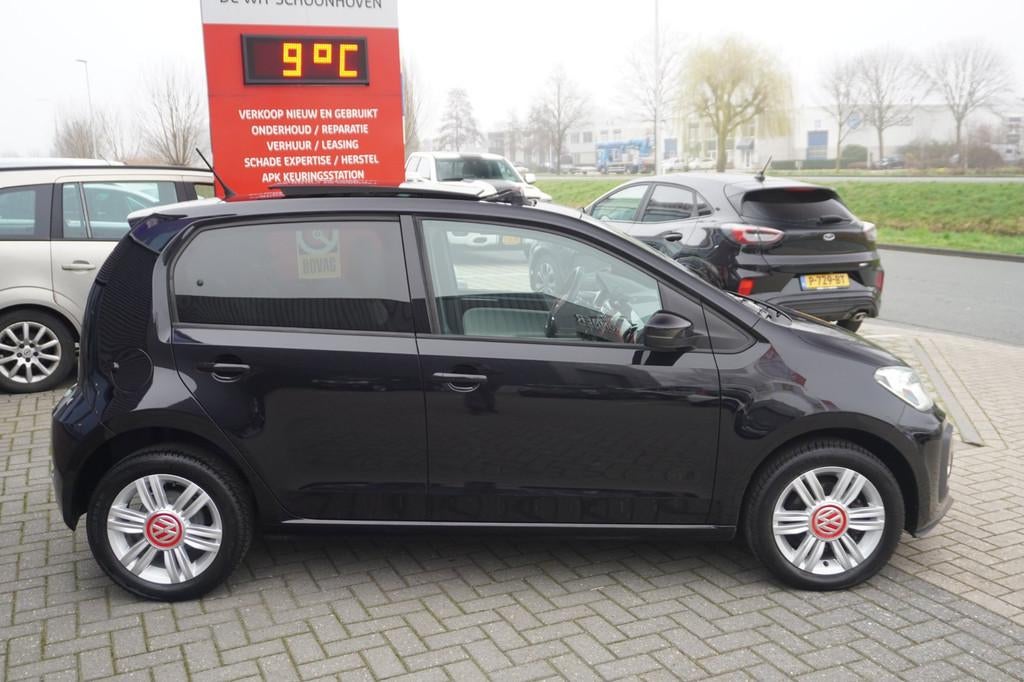 Volkswagen Up! 1.0 TSI BMT high up! / Pano / Camera / Leder, Auto's, Voorwielaandrijving, Gebruikt, 4 stoelen, Bedrijf