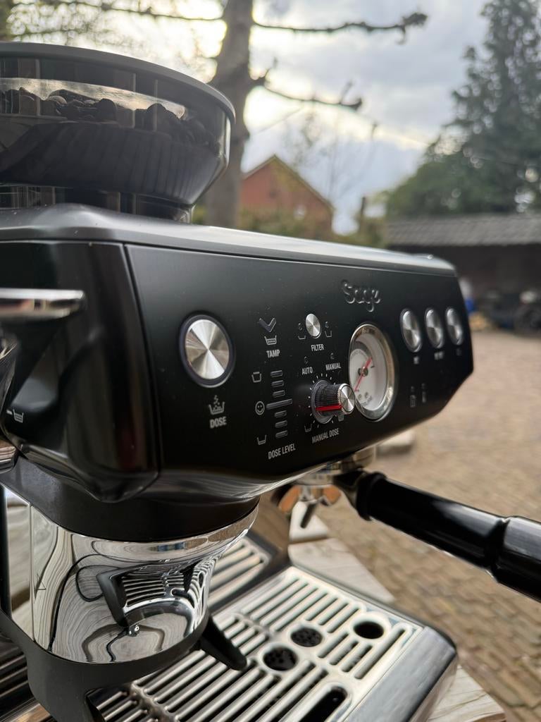 Sage Barista Express Impress, Witgoed en Apparatuur, Koffiezetapparaten, Ophalen, Afneembaar waterreservoir, Gebruikt, Espresso apparaat