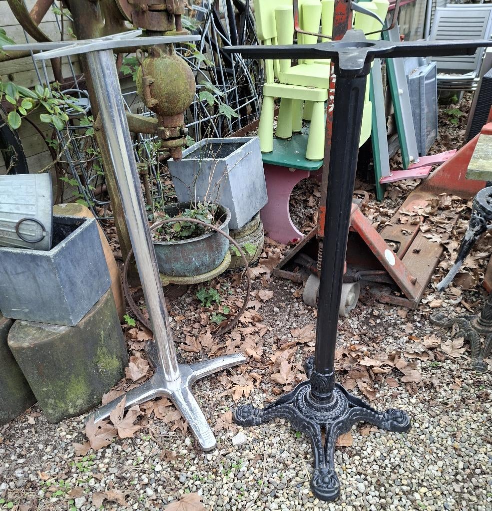 Statafel Poten / 2 stuks, Ophalen, Gebruikt, Ameide, Pellikaan