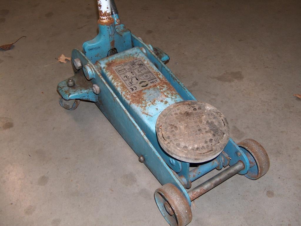 Autokrik 3 ton defect, Ophalen, Gebruikt, Manueel, Garagekrik