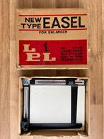 LPL New Type Easel voor Vergroter 18x24cm - Doka-onderdeel, Audio, Tv en Foto, Fotografie | Doka Toebehoren, Ophalen of Verzenden