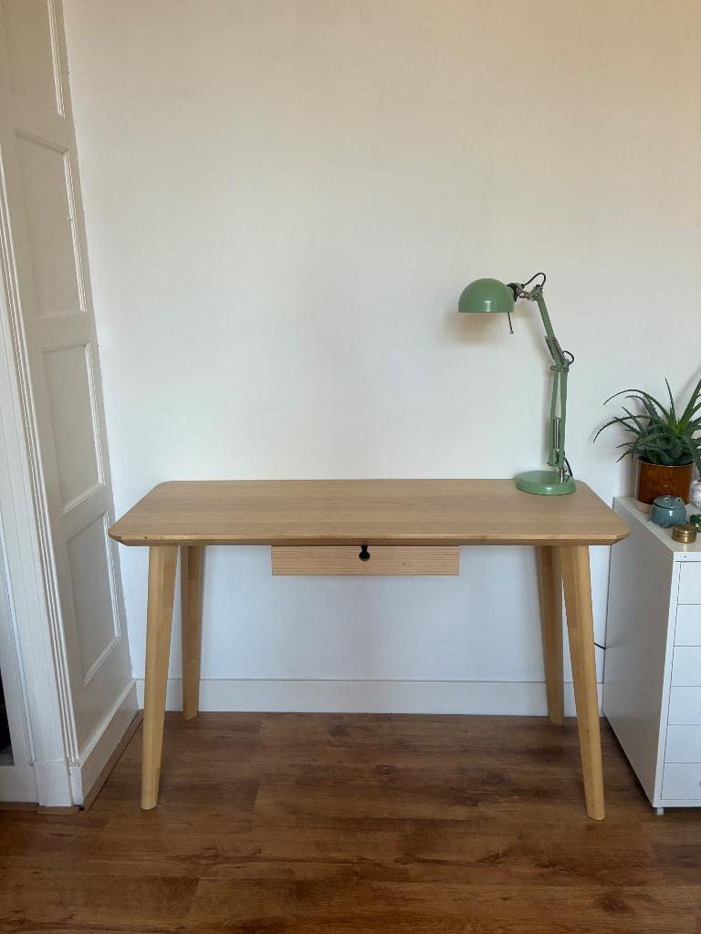 Bureau, Ophalen, 45 cm, Zo goed als nieuw, IKEA