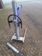 Tillift, heflift en motorlift, Ophalen, Zo goed als nieuw, Trilplaat