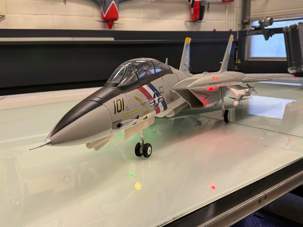 Freewing F14 nieuw met KM RC afterburners & weapon set, Ophalen, Zo goed als nieuw