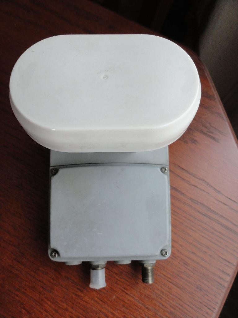 Duo LNB Twin (Canal Digitaal TV-Vlaanderen), Ophalen of Verzenden, Zo goed als nieuw, (Schotel)antenne-accessoires, Overige merken