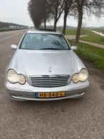 Mercedes-Benz Mercedes C320 Automaat, Auto's, Automaat, Achterwielaandrijving, Grijs, Particulier