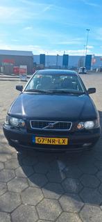 Volvo S40 2.0 T 2004 Zwart apk tot Augustus., S40, Handgeschakeld, Particulier, Sedan