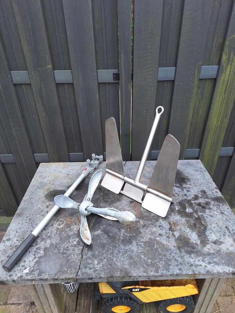 Sleepankers en Buitenboordmotor Verlengstuk, Watersport en Boten, Ophalen, Gebruikt, Overige typen