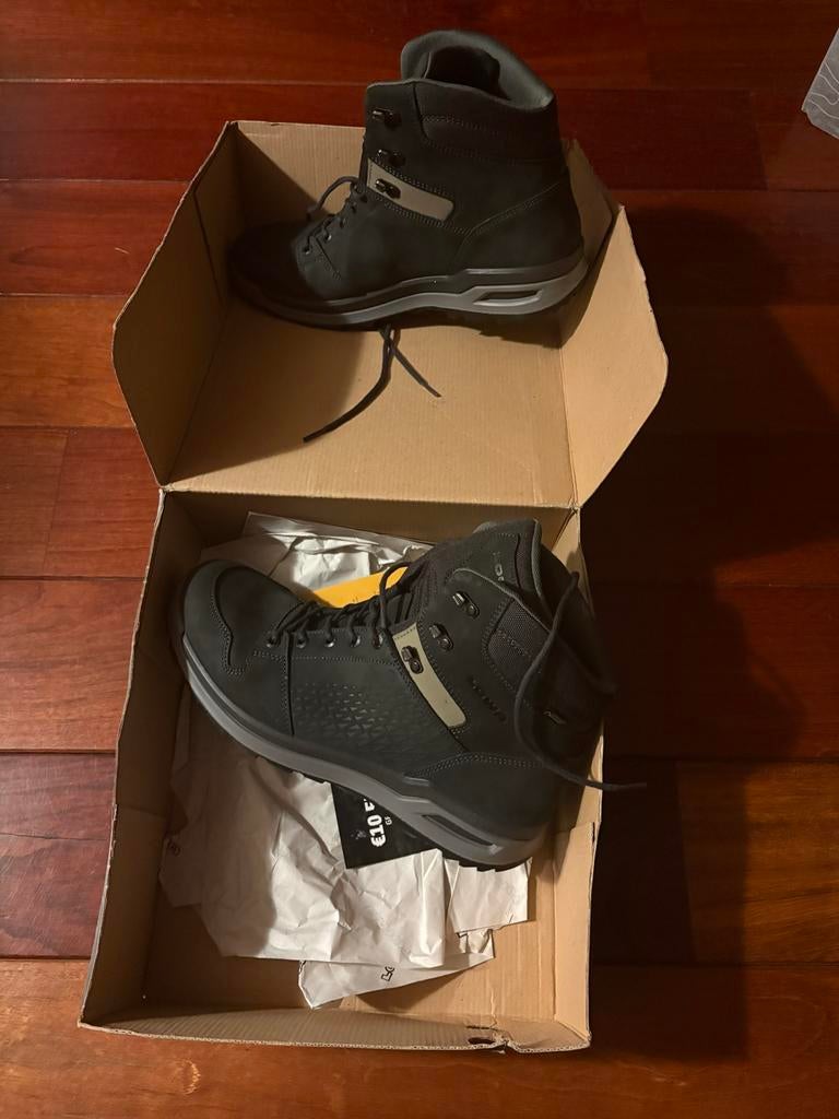 Nieuwe !! Lowa Wandelschoenen - In doos, diverse modellen, Ophalen of Verzenden, Nieuw, Overige kleuren, Wandelschoenen of Bergschoenen