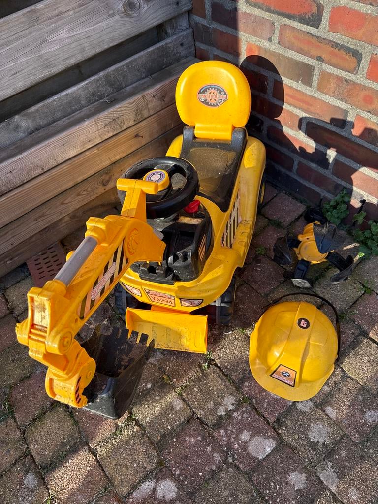 Kinder graafmachine met helm - Speelplezier gegarandeerd!, Ophalen of Verzenden, Gebruikt