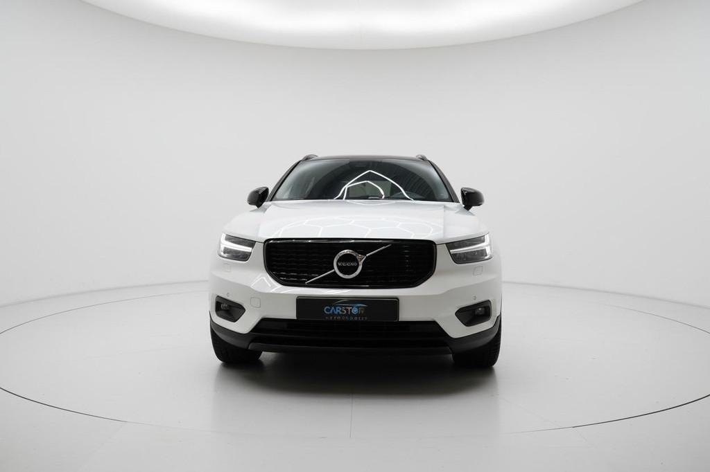 Volvo XC40 1.5 T3 R Design LEER NAVI CAMERA LINE ASSIST, Voorwielaandrijving, Gebruikt, 156 pk, Wit