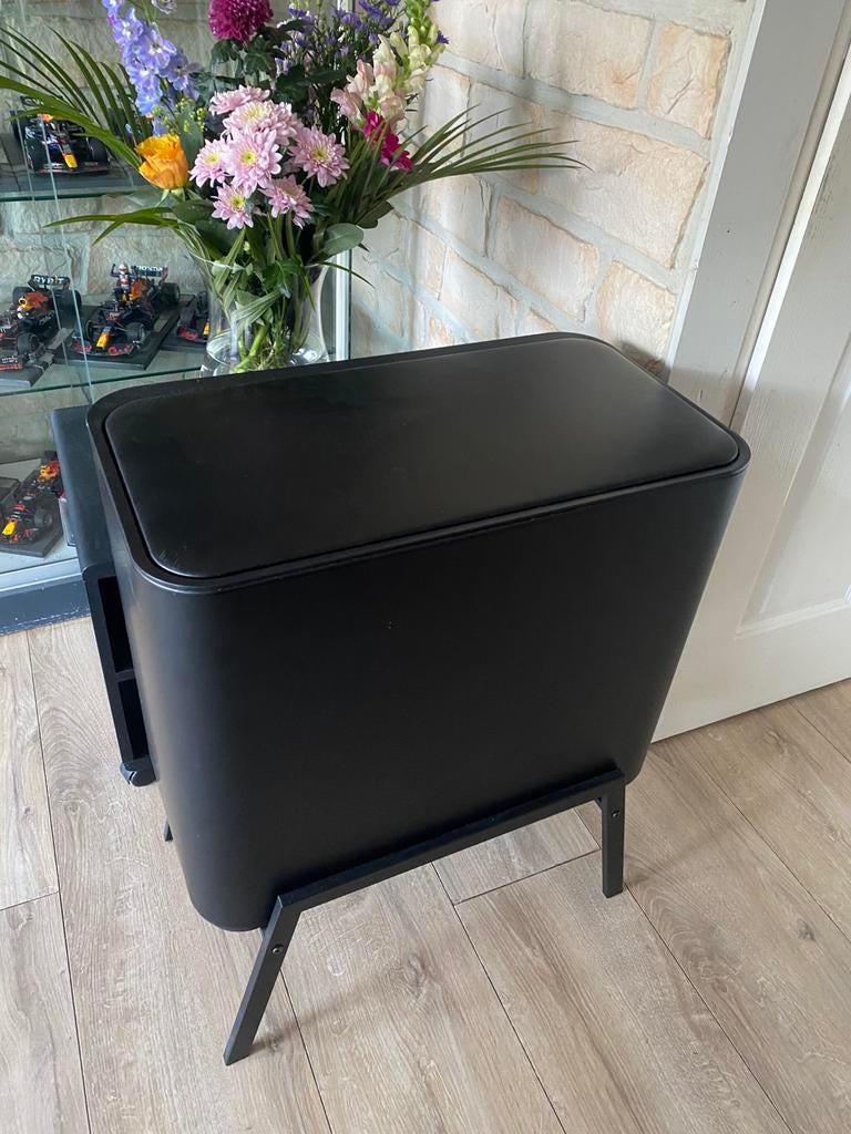 Prullenbak, Ophalen, Gebruikt, Kunststof, 50 tot 75 cm