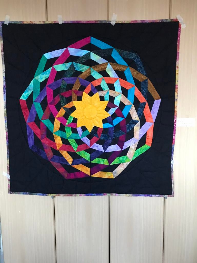 Quilt “Dancing Ribbons”, Ophalen of Verzenden