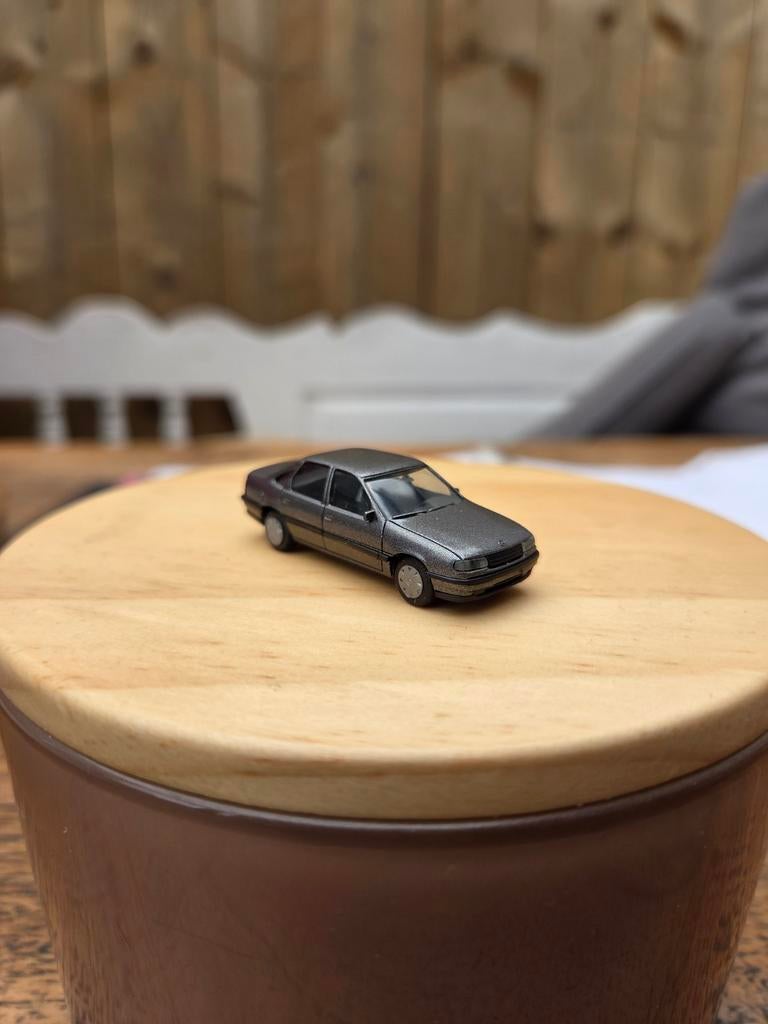 Herpa opel vectra GL sedan 1/87, Hobby en Vrije tijd, Modelauto's | 1:87, Ophalen, Auto, Herpa