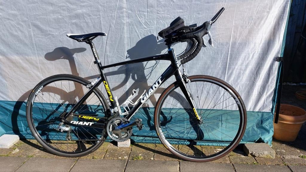 Giant Defy 2 2011, Ophalen, 28 inch, Gebruikt, Aluminium