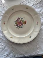 Antiek Mittwrteich Bavaria U.S. Zone bord met bloemen 32 cm, Antiek en Kunst, Ophalen of Verzenden