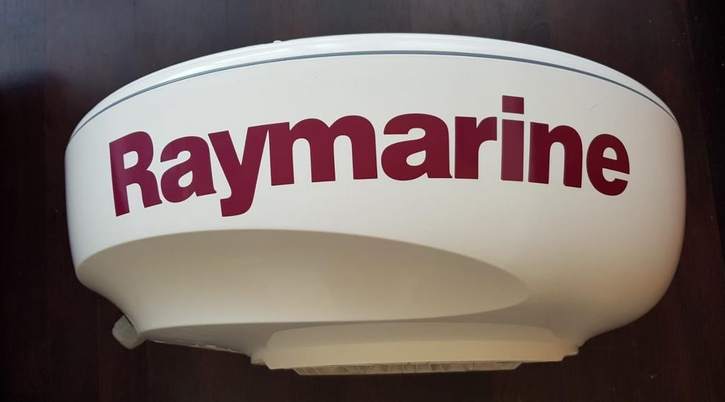Raymarine radardome RD424 4KW 24″ analoge, Ophalen of Verzenden, Zo goed als nieuw, Radar
