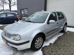 Volkswagen Golf 1.4-16V / AIRCO / ELEK RAMEN / TREKHAAK, Gebruikt, 1104 kg, Origineel Nederlands, Bedrijf