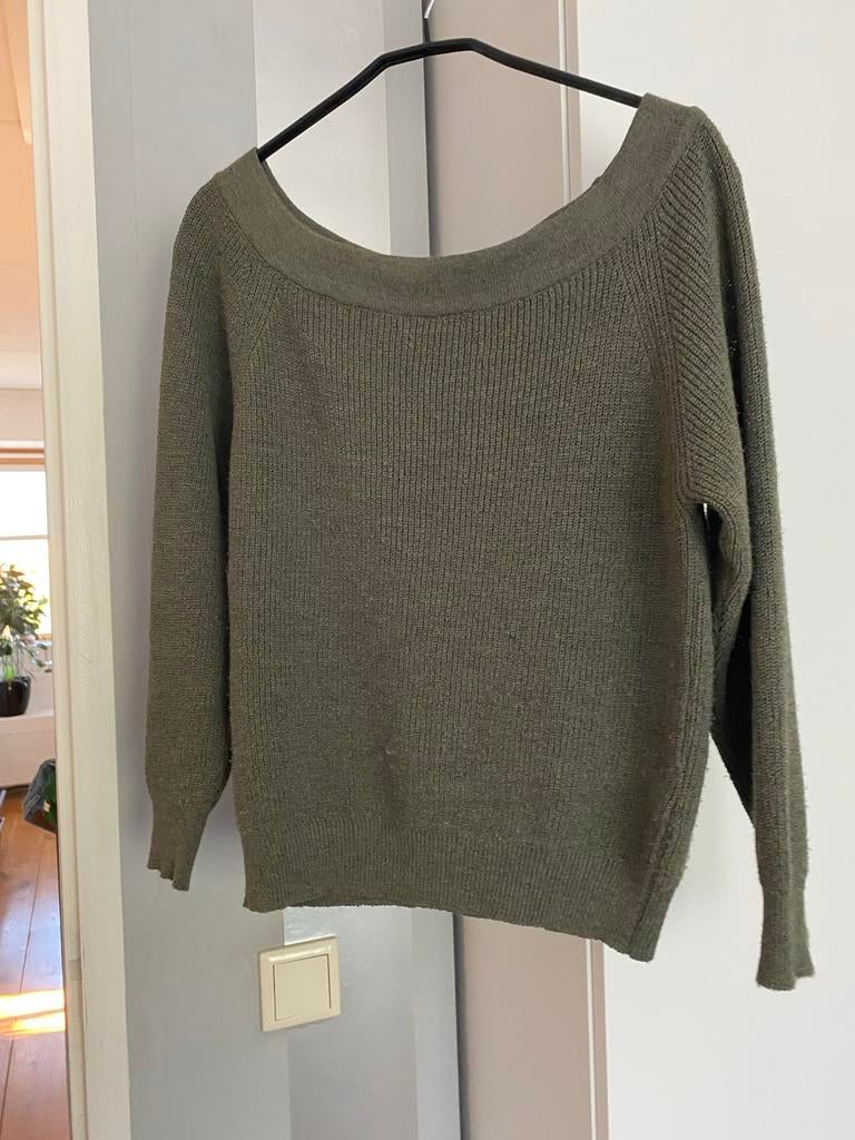 Groene off-shoulder trui, Ophalen, Gedragen, Maat 38/40 (M), Groen