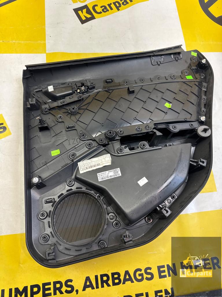 Portierbekleding Links Achter voor Seat Ibiza 6F0867133, Auto-onderdelen, Gebruikt, Autovia A-2, Km 585 585
08760  Martorell, ES
