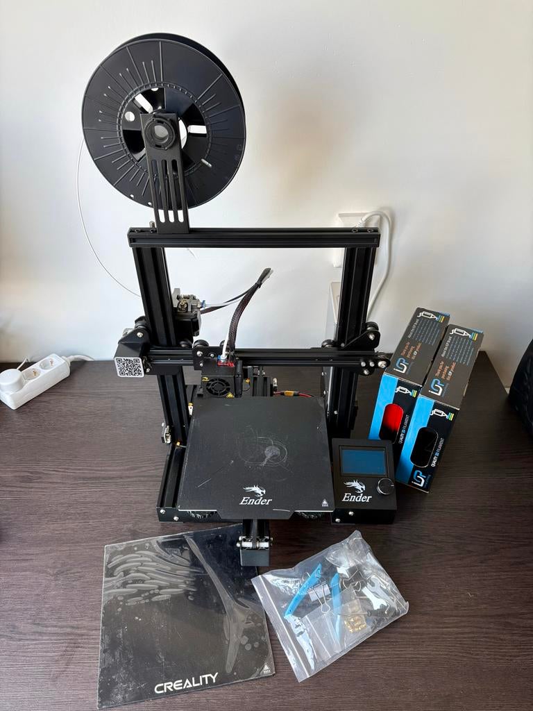 Creality Ender 3 Pro 3D-printer, incl. 3 rollen PLA en tools, Computers en Software, 3D Printers, Gebruikt, Filament, Ophalen