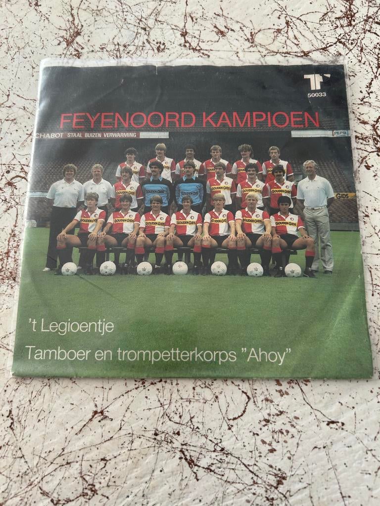 Feyenoord Kampioen - 't Legioentje / Tamboer en trompetterko, Gebruikt, 7 inch, Ophalen of Verzenden, Nederlandstalig