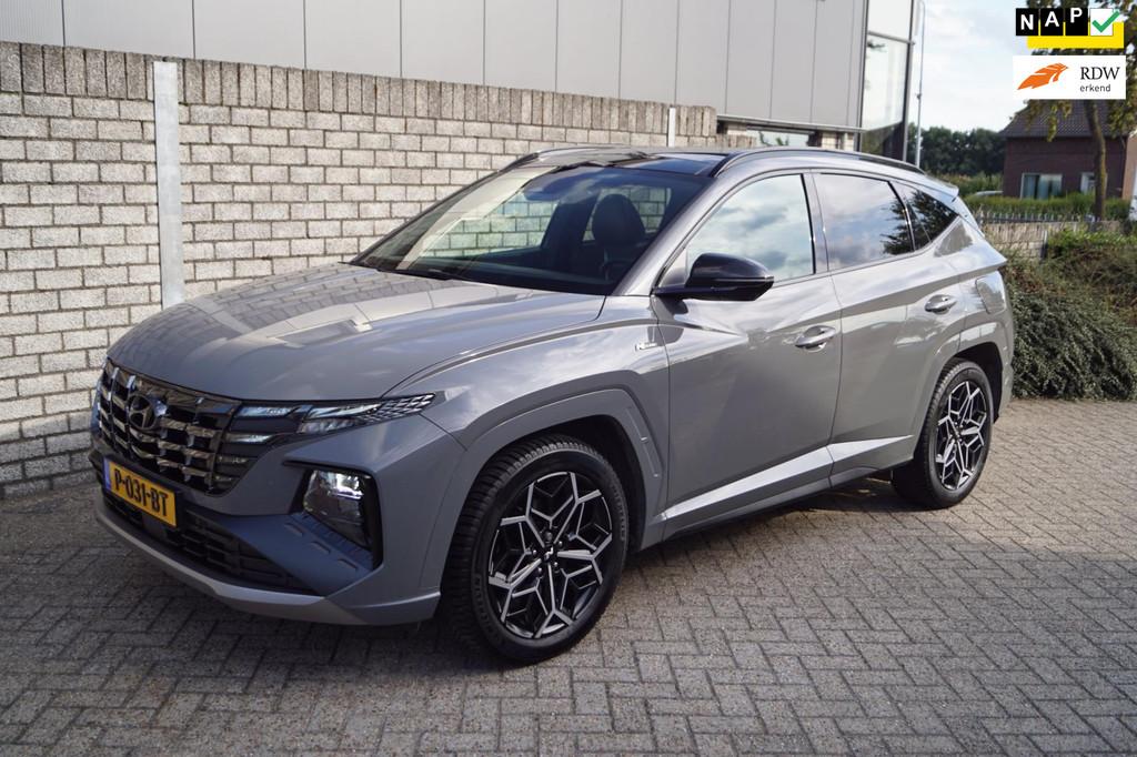 Hyundai Tucson 1.6 T-GDI HEV N Line Sky Autom 180 PK Panodak, Gebruikt, 4 cilinders, 1650 kg, Origineel Nederlands