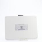 Wacom One Grafische Tablet CTC6110WLW2B, Computers en Software, Tekentablets, Wacom, Zo goed als nieuw, Support@wacom.com, Wacom Co., Ltd.
Sumitomo Fudosan Shinjuku Grand Tower 31F
8-17-1 Nishi-Shinjuku
Shinjuku-ku, Tokyo 160-6131
Japan