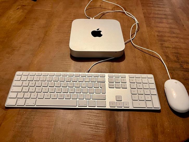 Mac mini - Compacte Desktop Computer, Computers en Software, Apple Desktops, Gebruikt, Mac Mini, HDD, 2 tot 3 Ghz, 8 GB, Ophalen of Verzenden