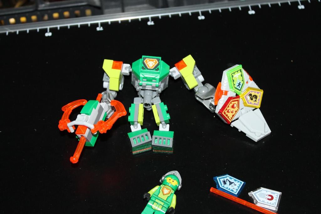 lego nexo knight Aaron 70364, Compleet, Overige thema's, Lego, Ophalen of Verzenden