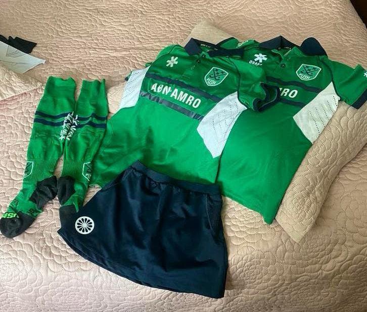 B.H.V. Push Hockey Tenue meisjes, Sport en Fitness, Hockey, Zo goed als nieuw, Kleding, Ophalen