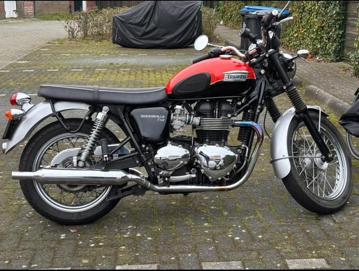 Triumph Bonneville T100 – Iconische klassieker in nieuwstaa, Motoren, Motoren | Triumph, Particulier, Naked bike, meer dan 35 kW